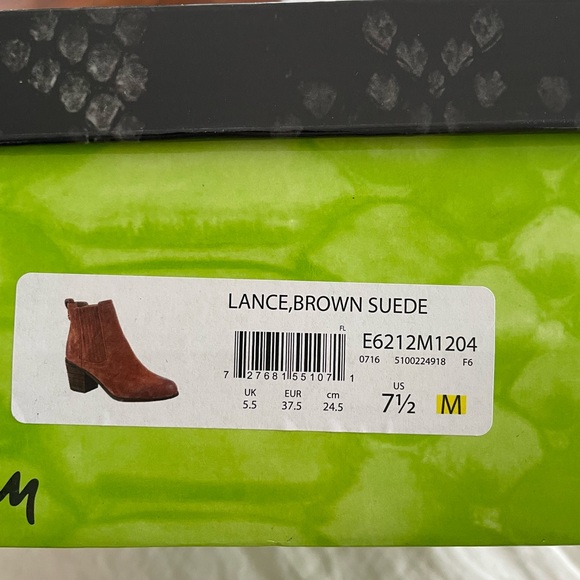 Sam EDELMAN- brown suede booties - Picture 7 of 7